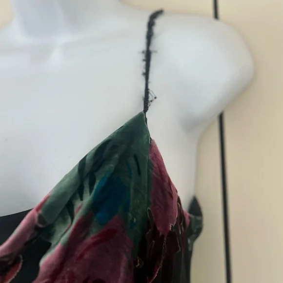 Nine West Silk blend Asymmetrical embellished spaghetti strap Floral Dress 6 - Picture 9 of 9